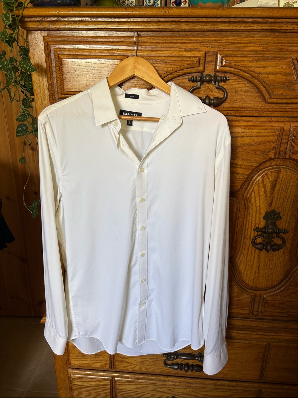 Express Men's White Long-Sleeve Dress Shirt